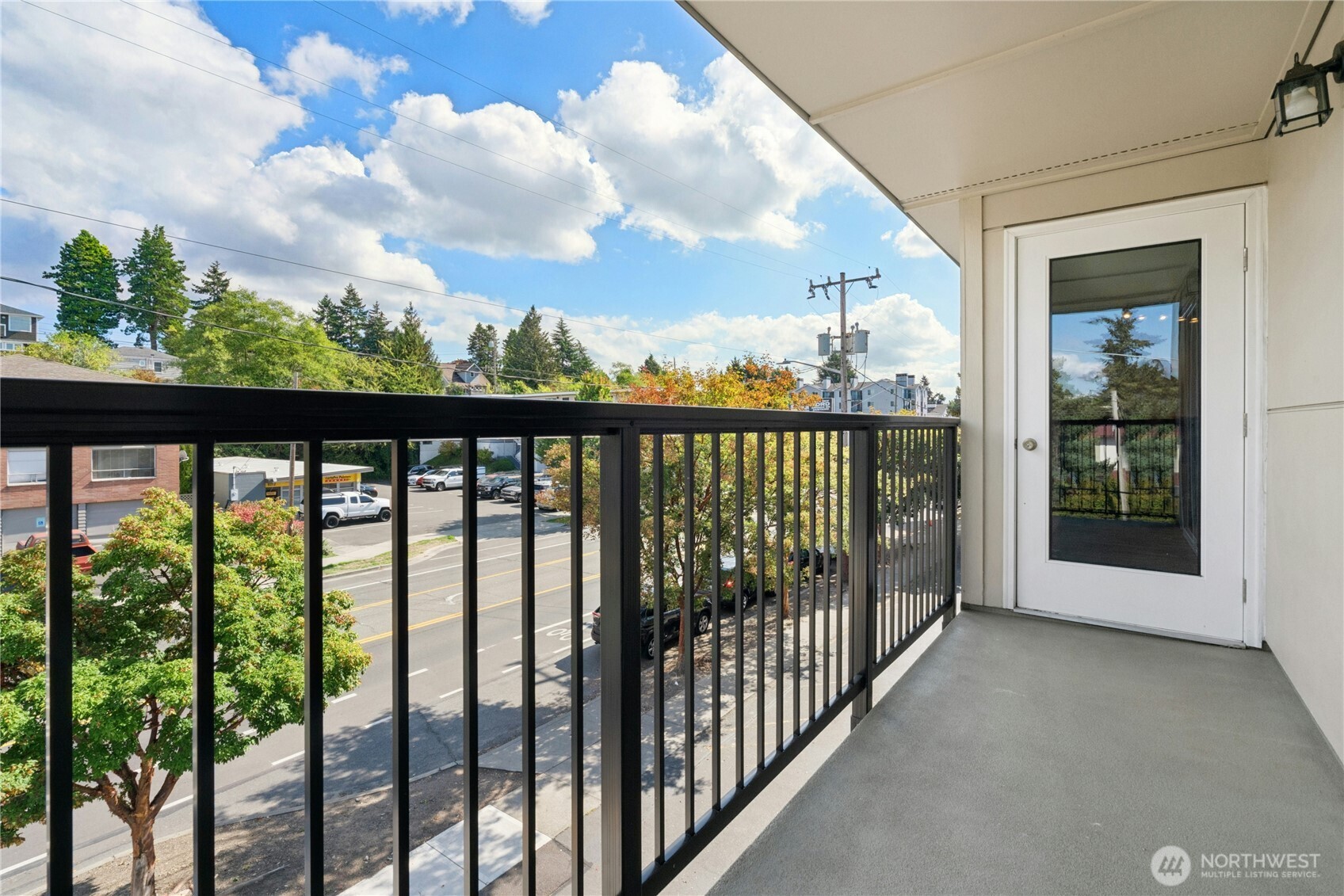9255 Greenwood Avenue 38 Property Photo 32