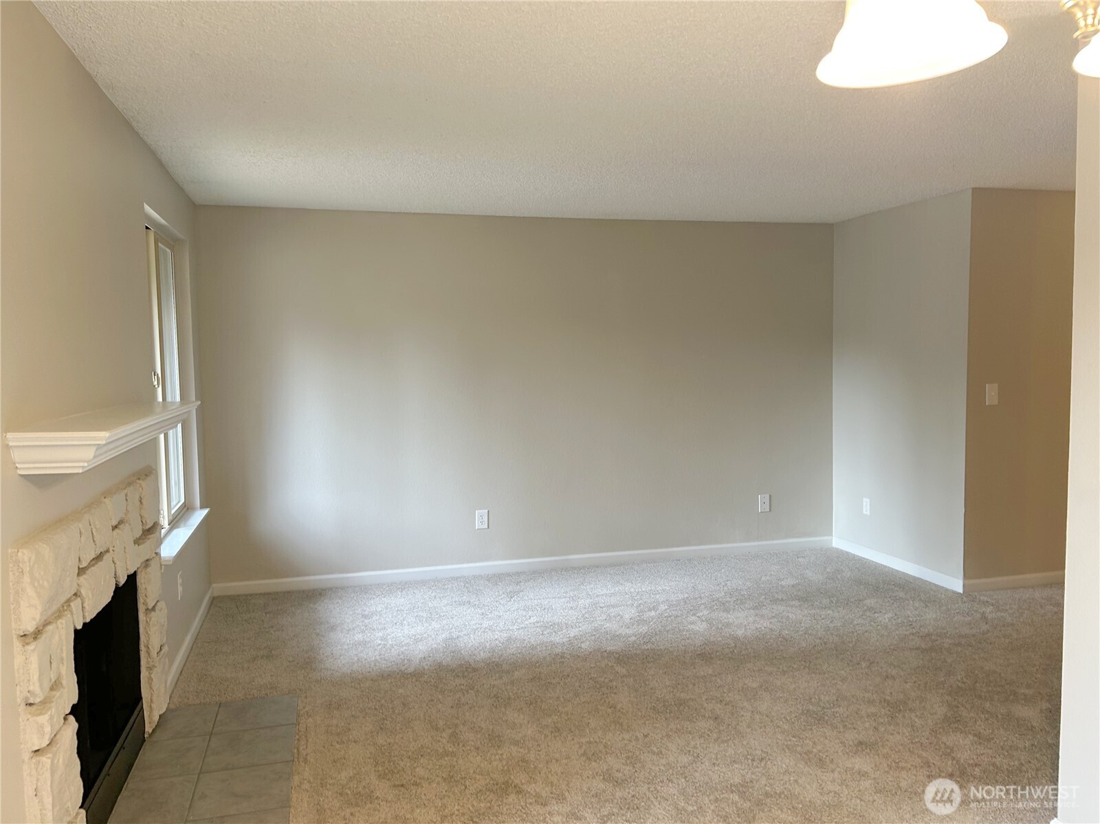 34034 1st Place G Property Photo 12