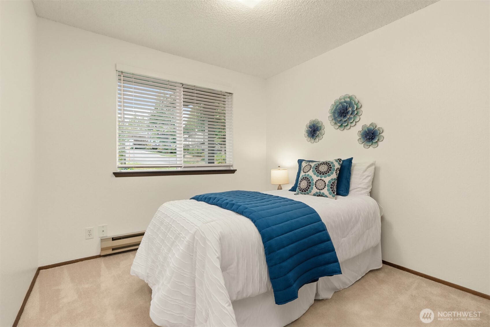 26452 Edgewater Boulevard Property Photo 14