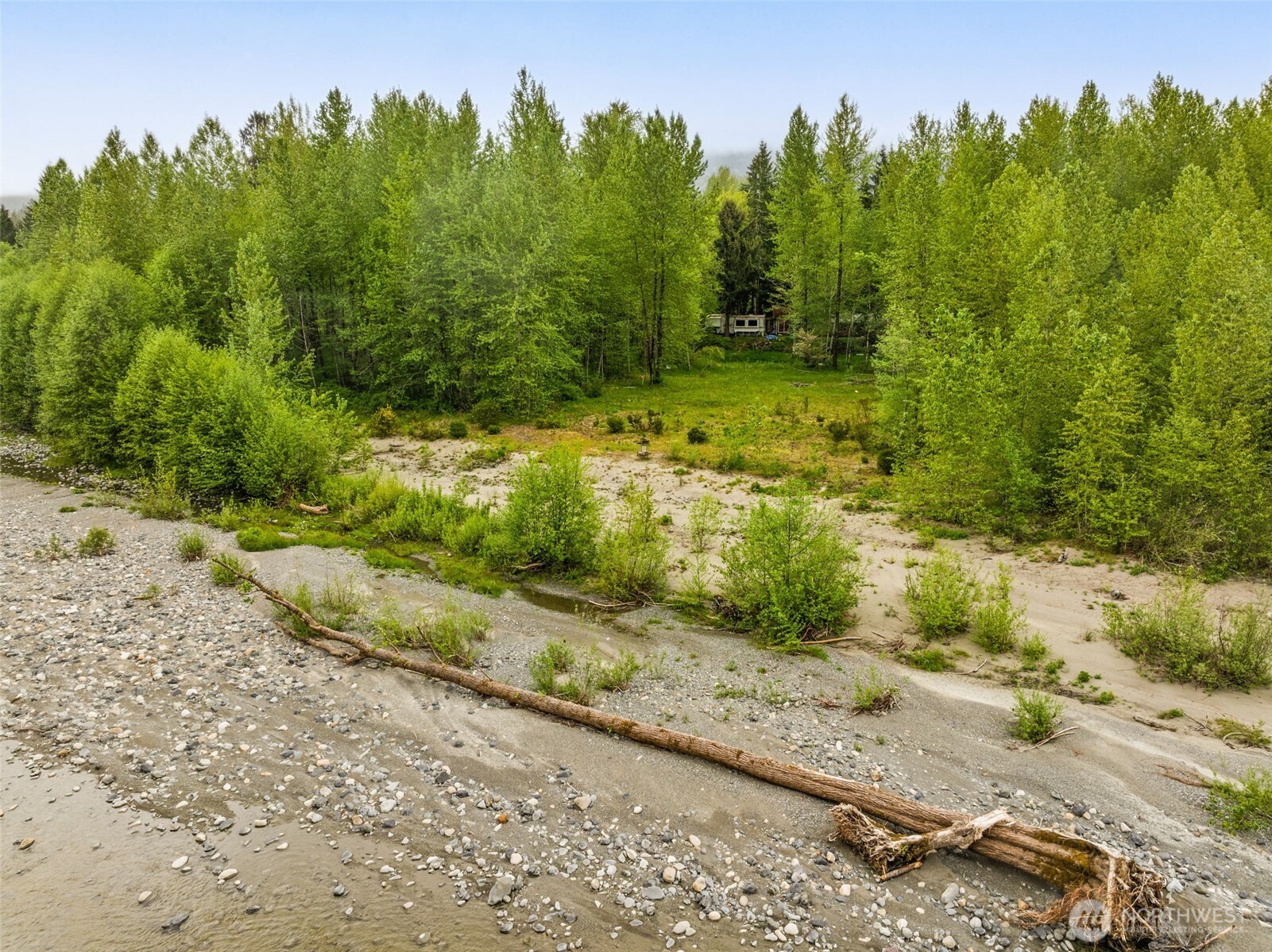 31212 Mountain Loop Highway Property Photo 4