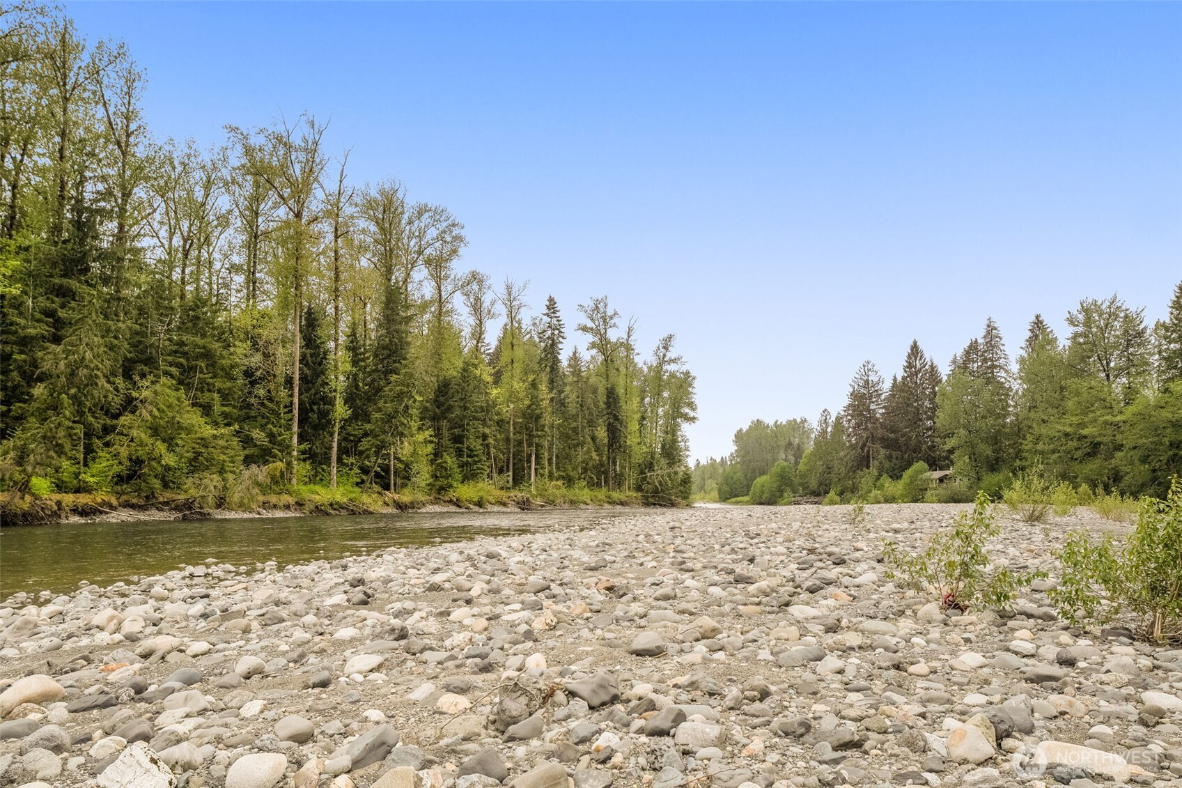 31212 Mountain Loop Highway Property Photo 5