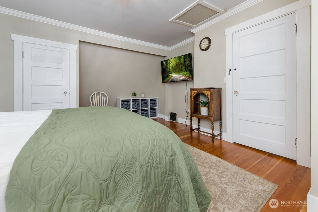 1415 N Steele Street Property Photo 12