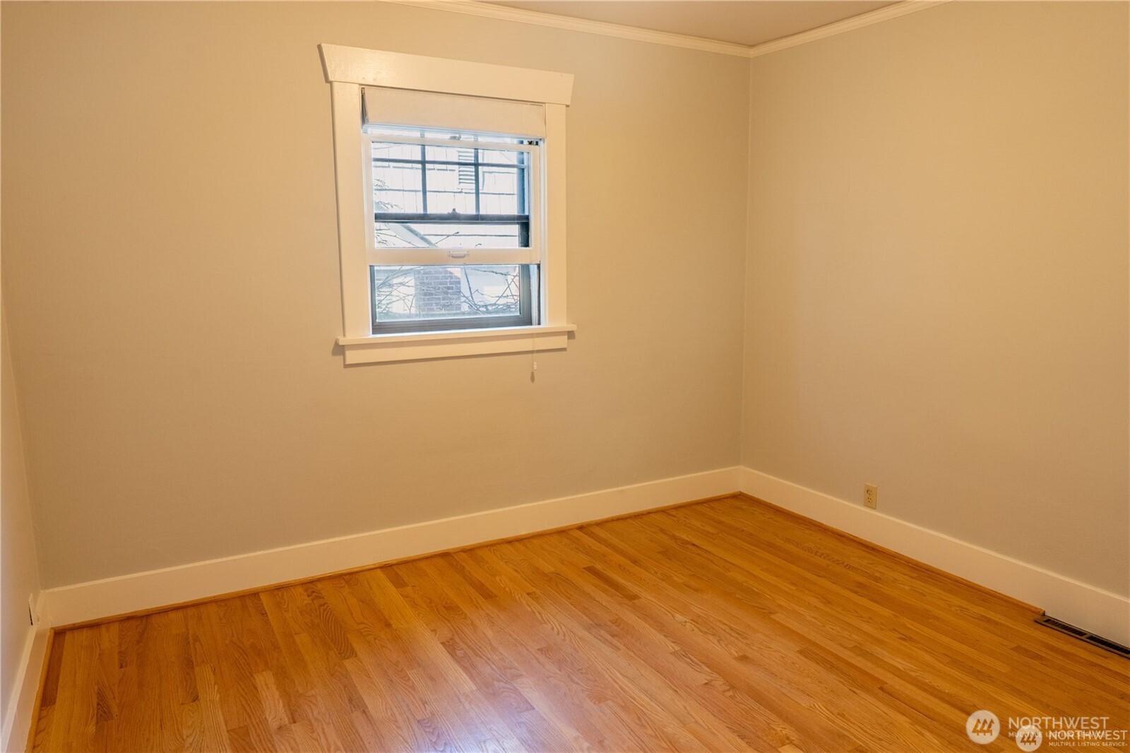 6910 37th Avenue Property Photo 19