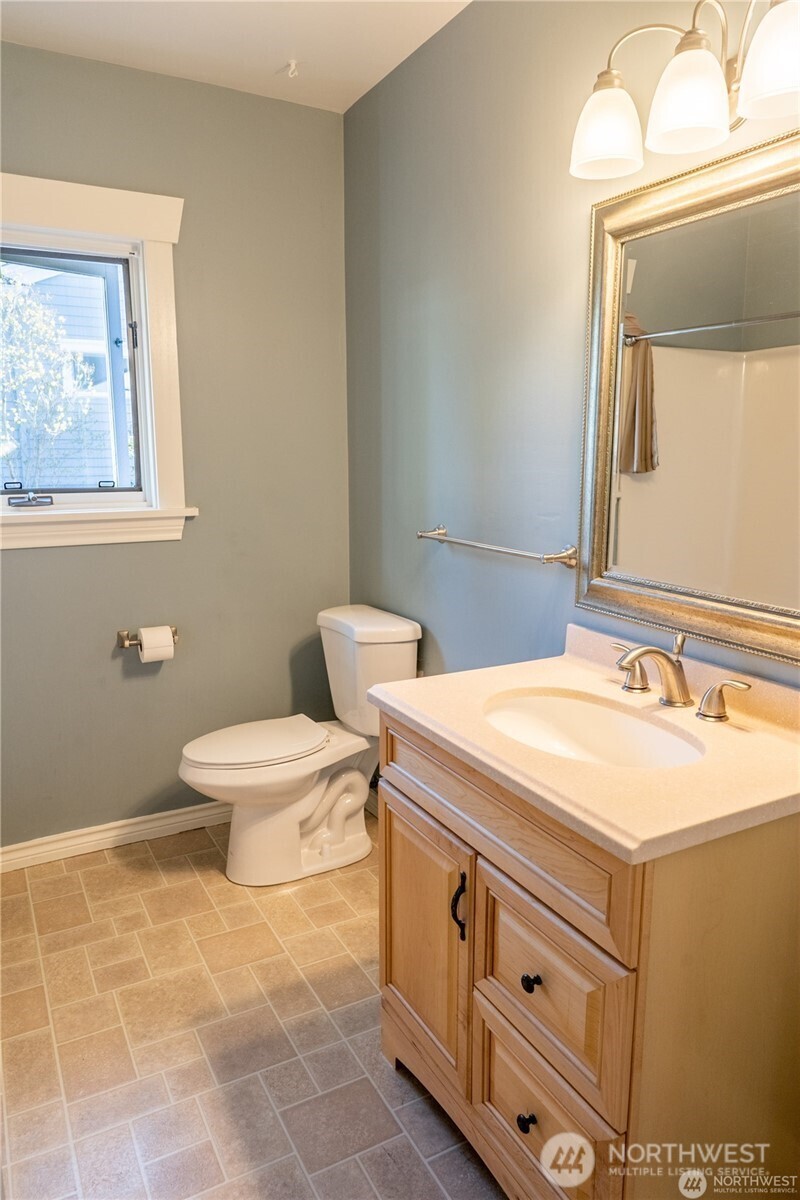 6910 37th Avenue Property Photo 25