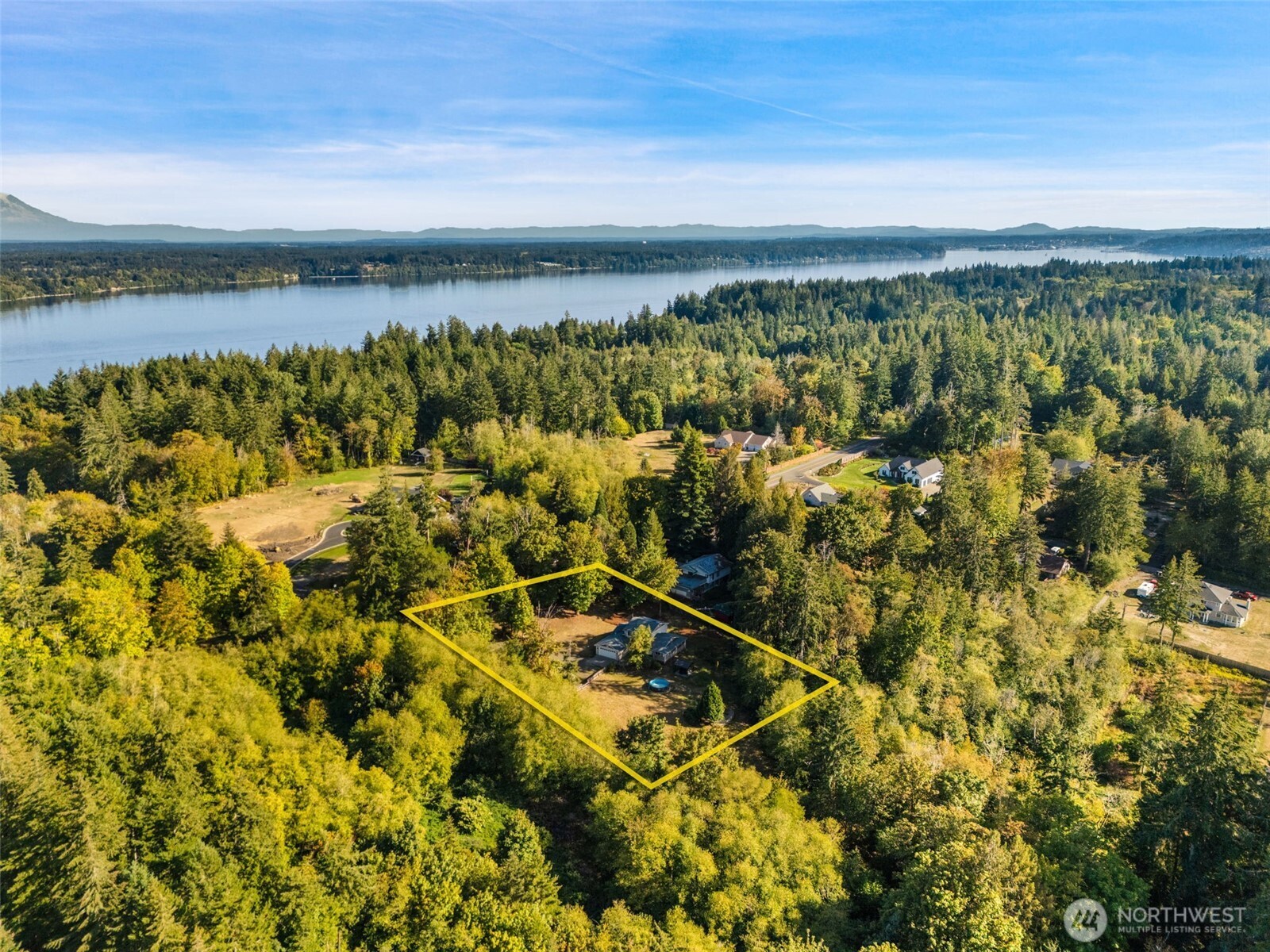 6741 Cooper Point Road Property Photo 34