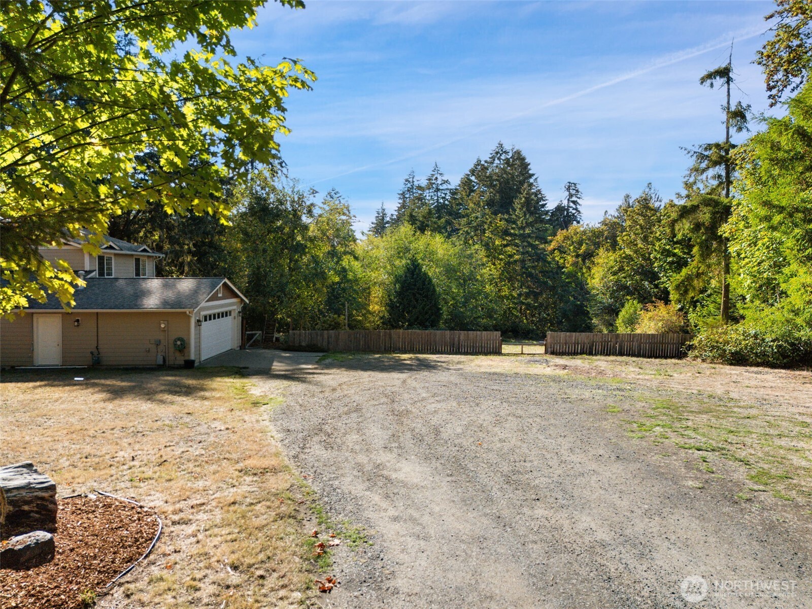 6741 Cooper Point Road Property Photo 36
