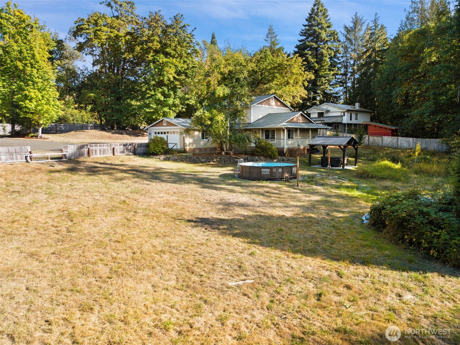 6741 Cooper Point Road Property Photo 37