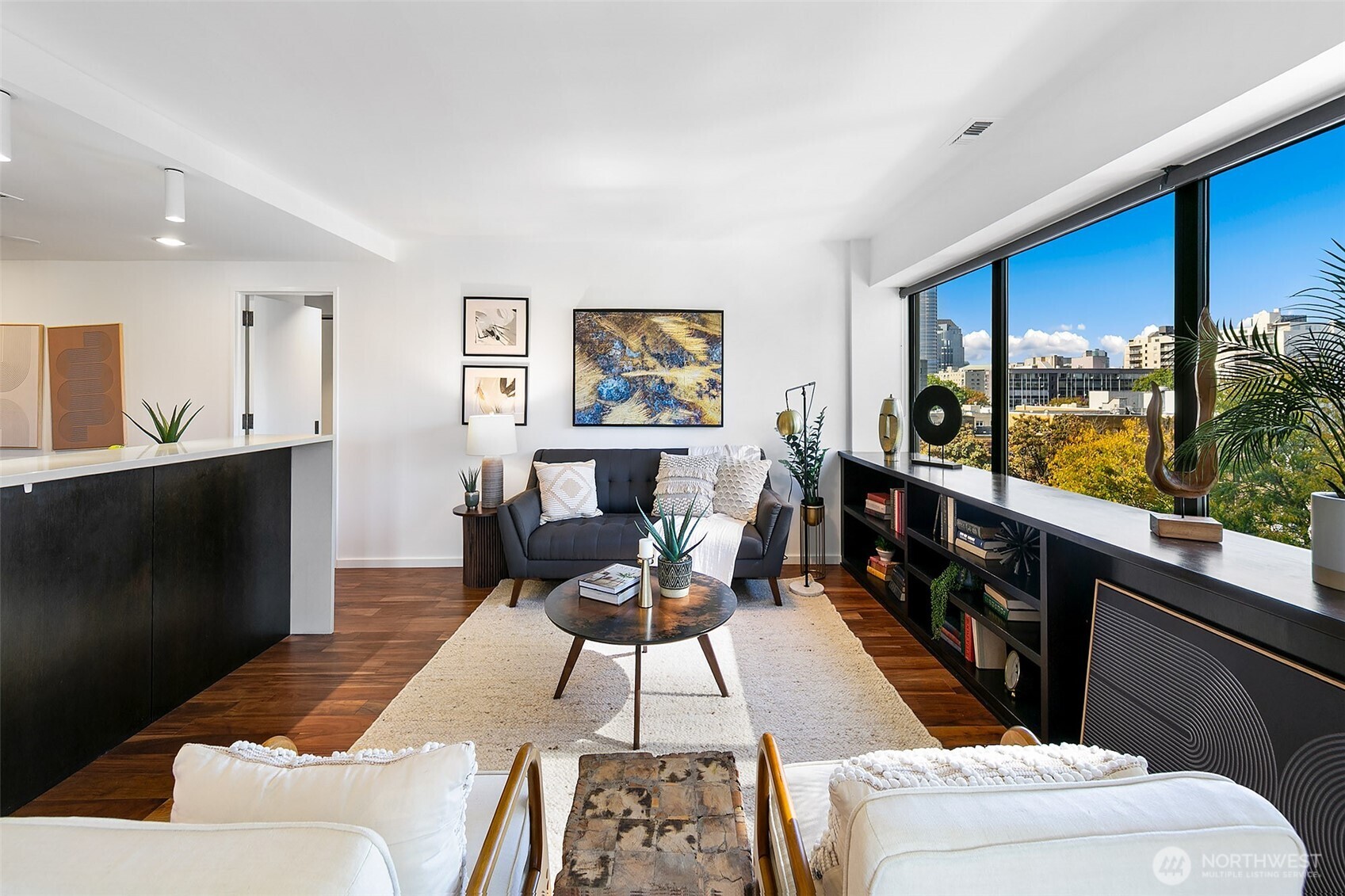 1301 Spring Street 5a Property Photo 4