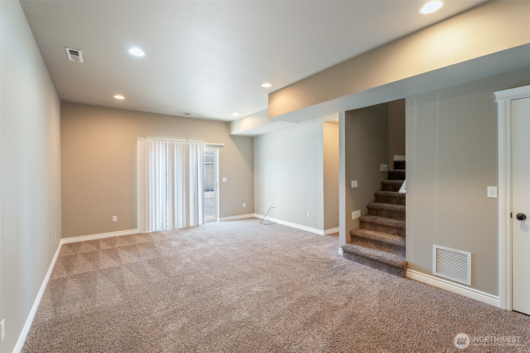 1541 N Anne Avenue Property Photo 29