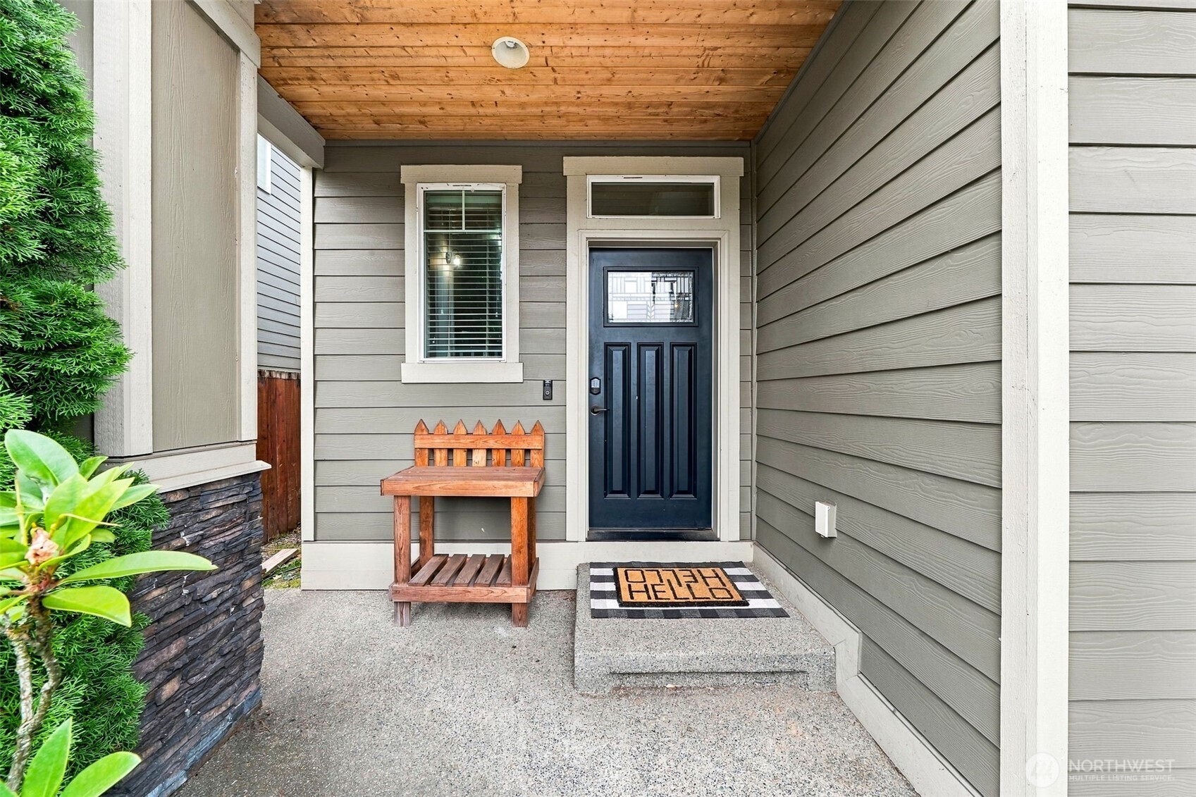 12906 114th Avenue Ct Property Photo 2