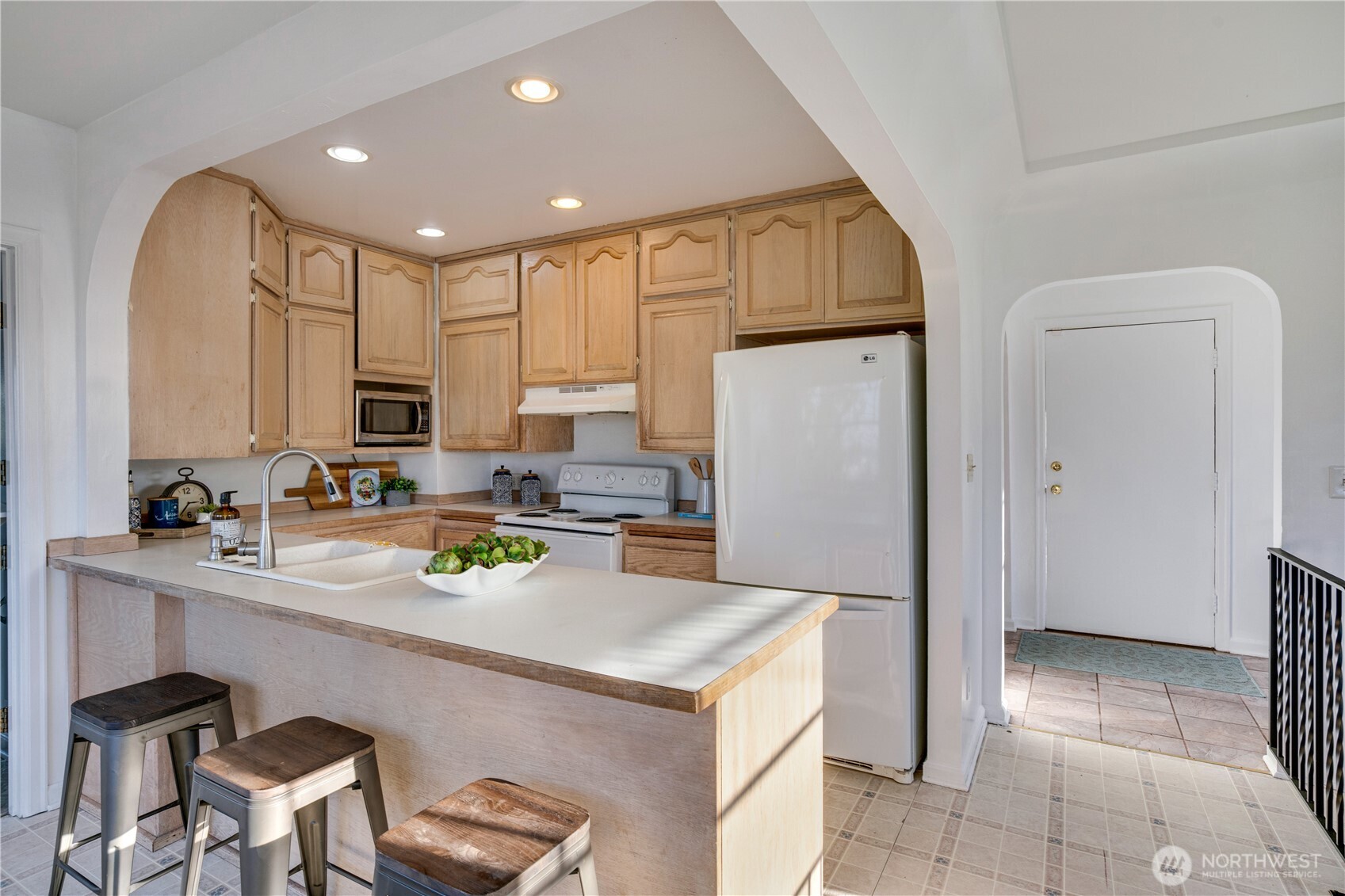 2819 E K Street Property Photo 11