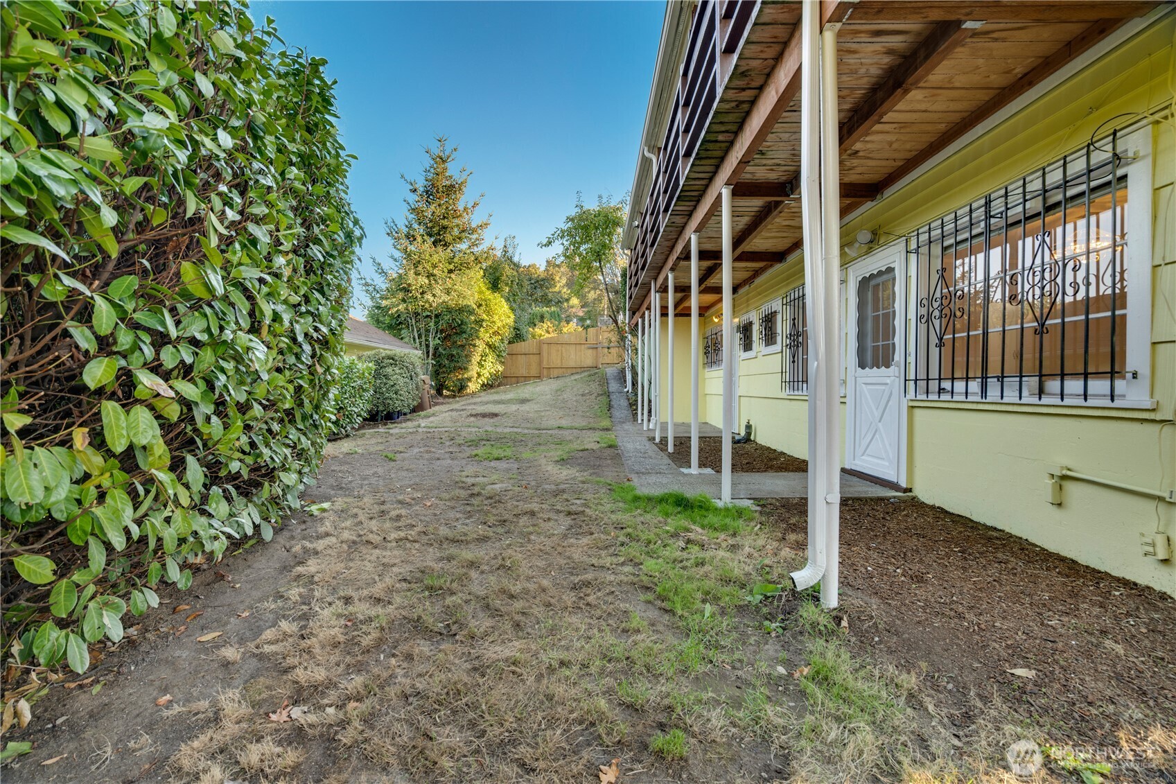 2819 E K Street Property Photo 20