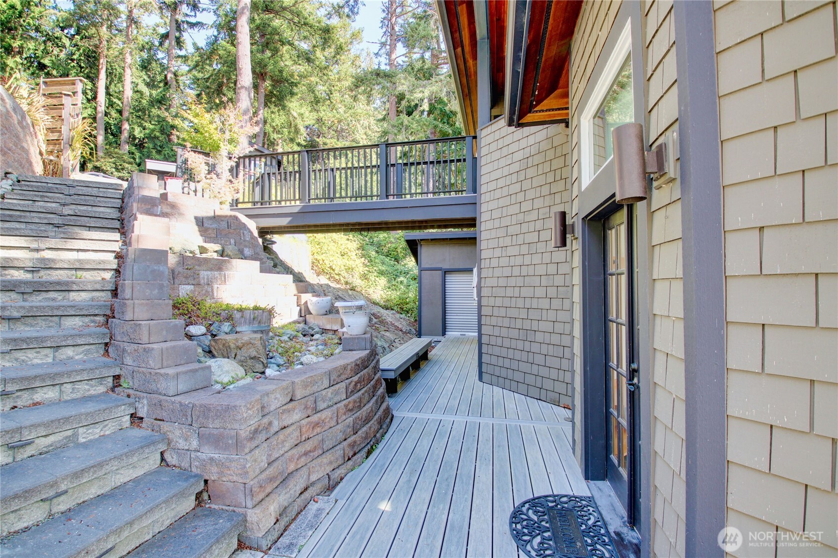 15833 Yokeko Drive Property Photo 21
