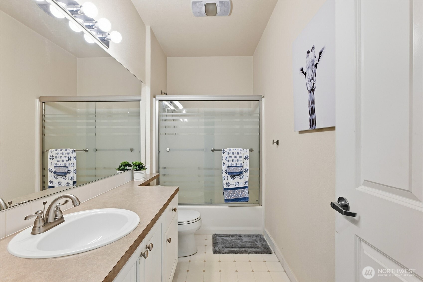 1500 S 18th Street S101 Property Photo 20