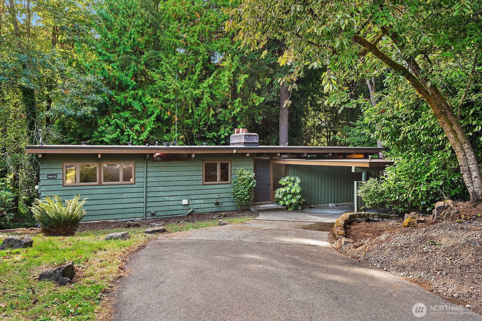 18415 51st Place Property Photo 1