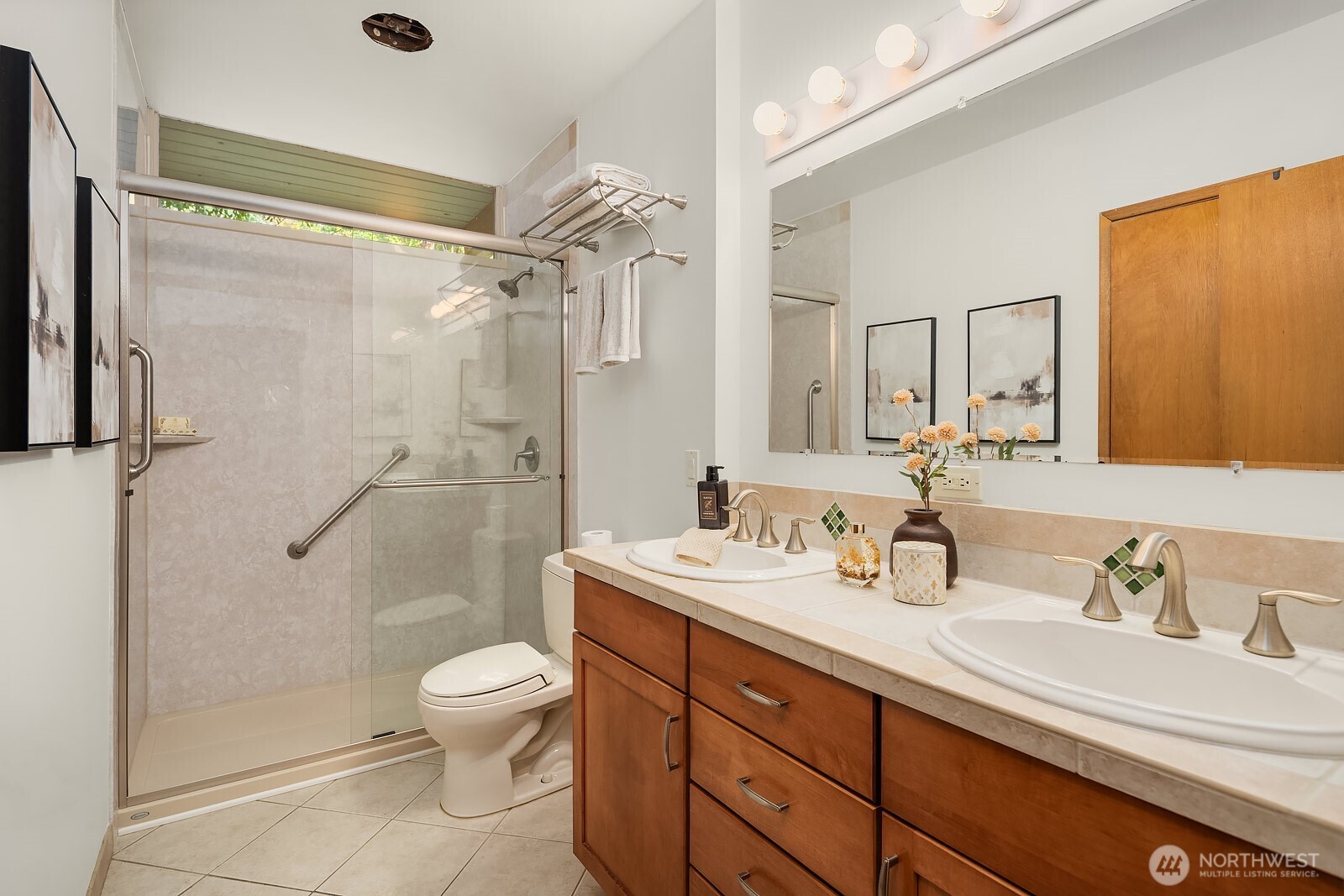 18415 51st Place Property Photo 12