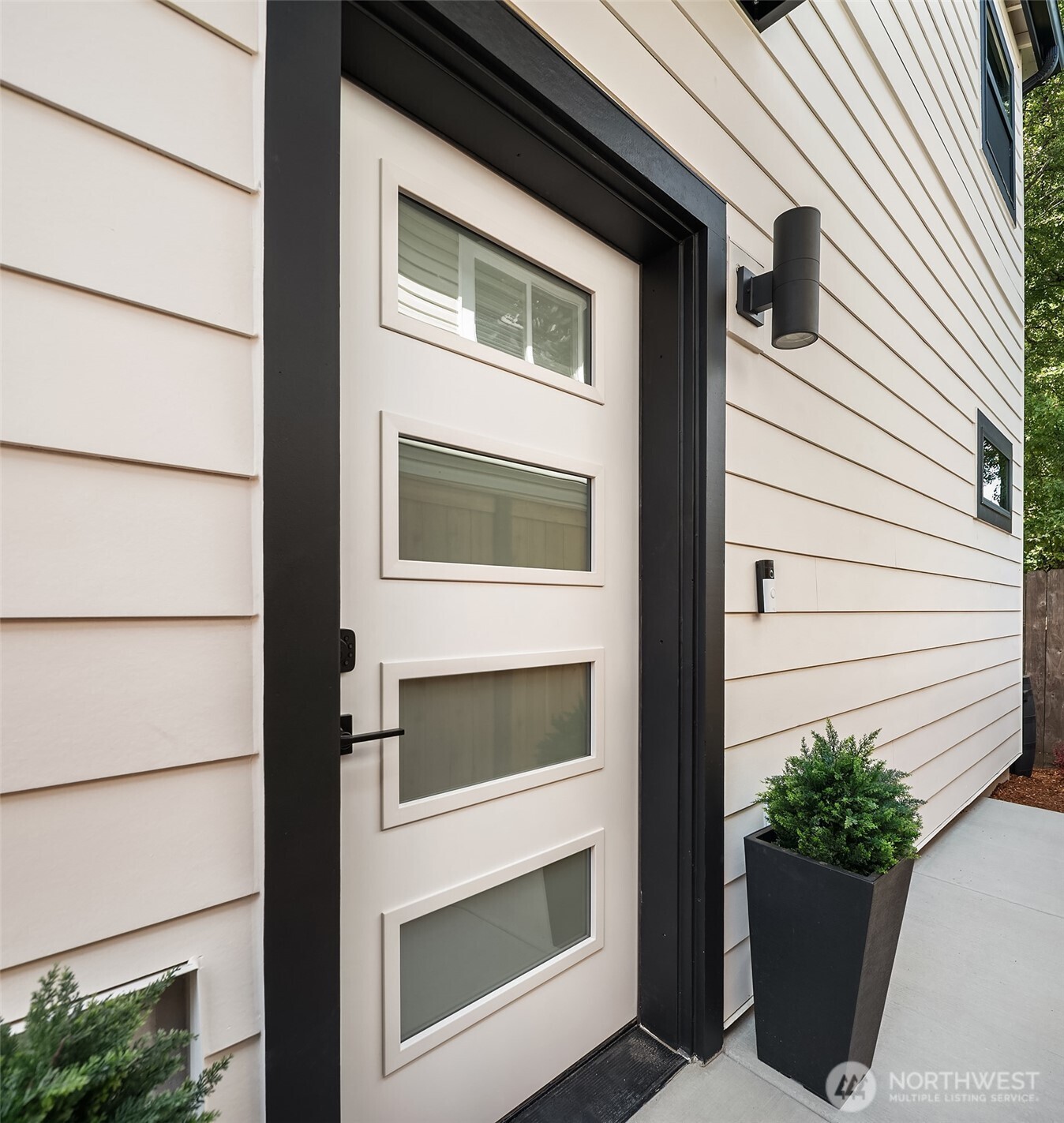 3513 Sw Austin Street Property Photo 2
