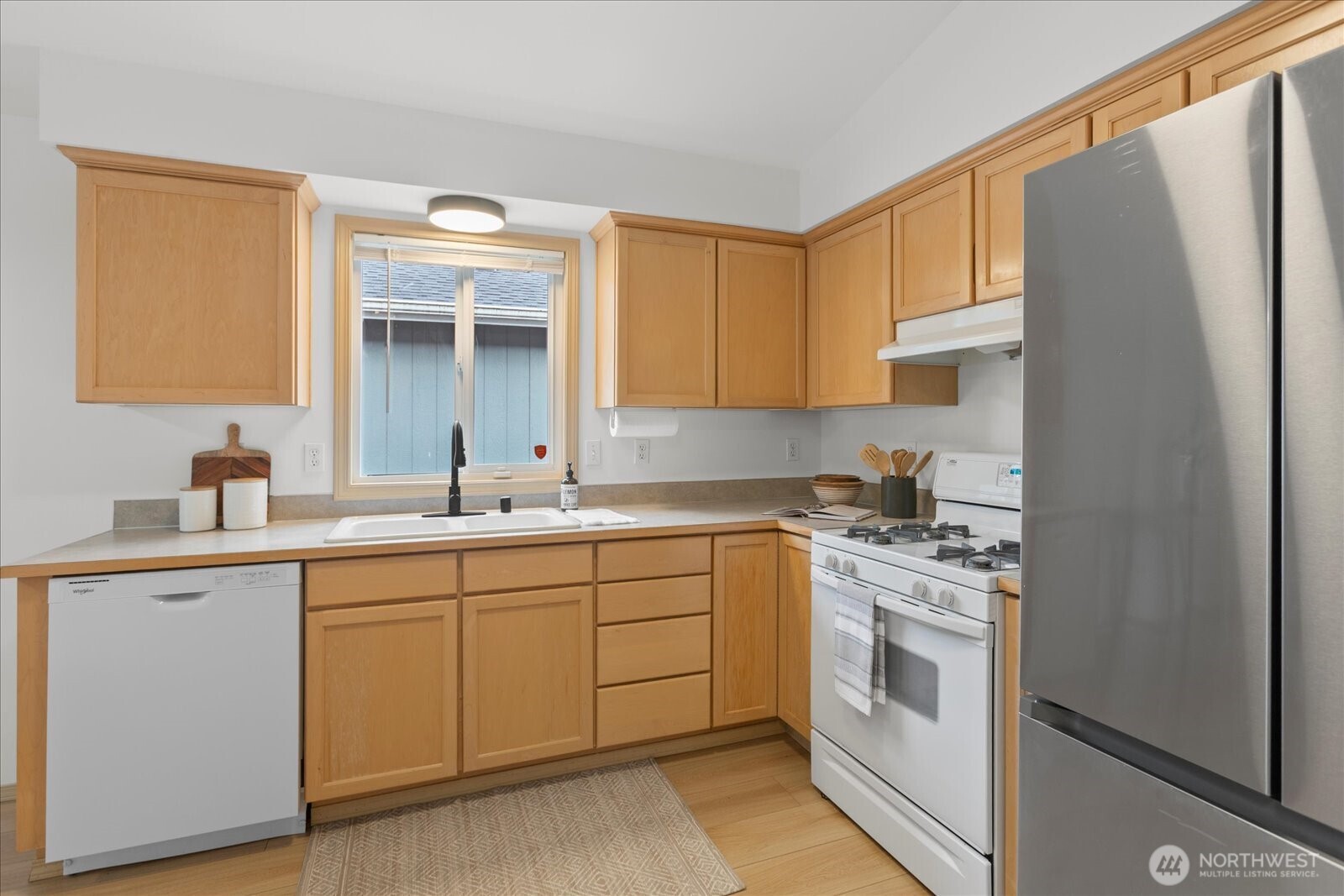 4501 151st Place Property Photo 7