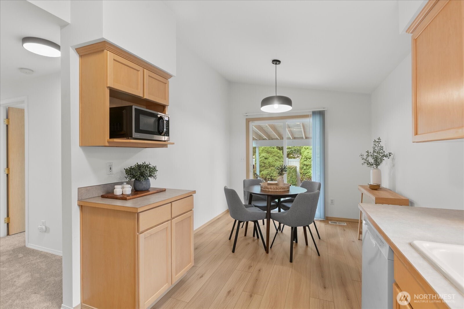 4501 151st Place Property Photo 10