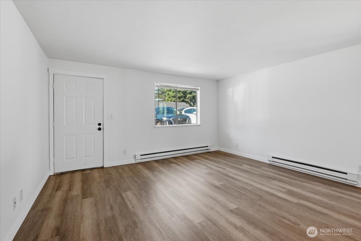 406 E Pioneer Street F Property Photo 12