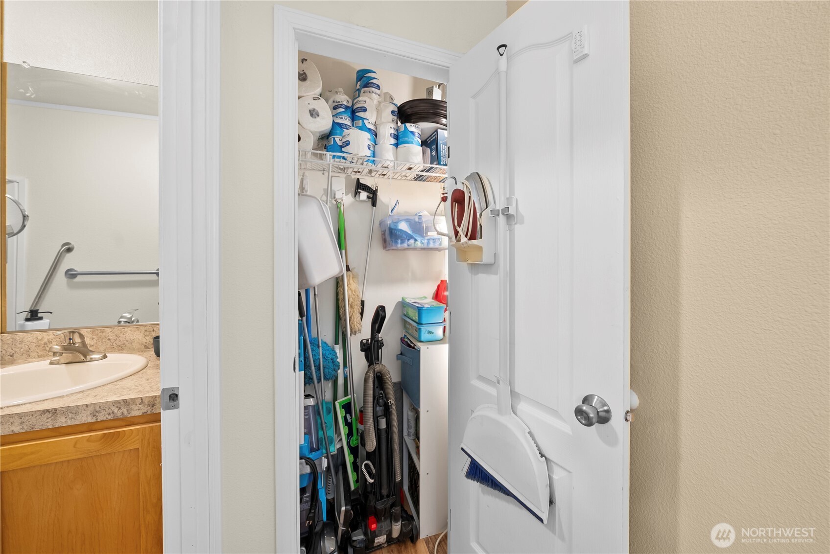 1111 Archwood Drive 268 Property Photo 26