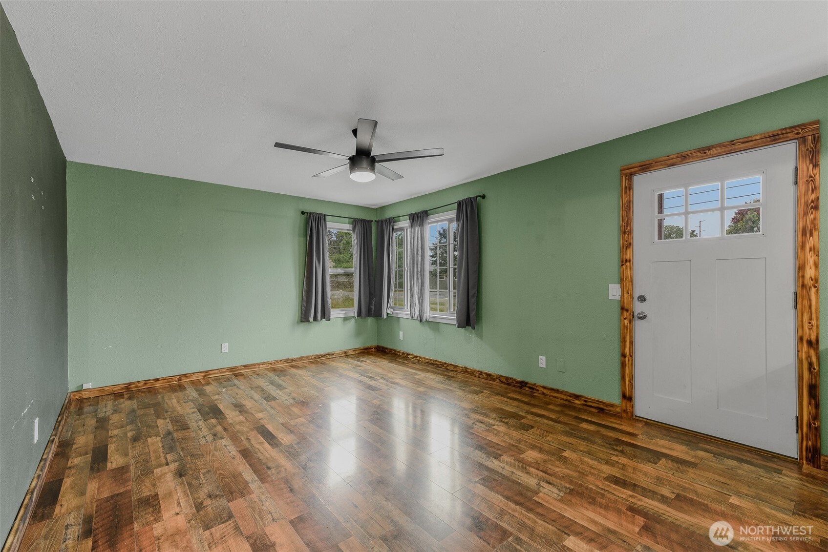 334 Roake Avenue Property Photo 5