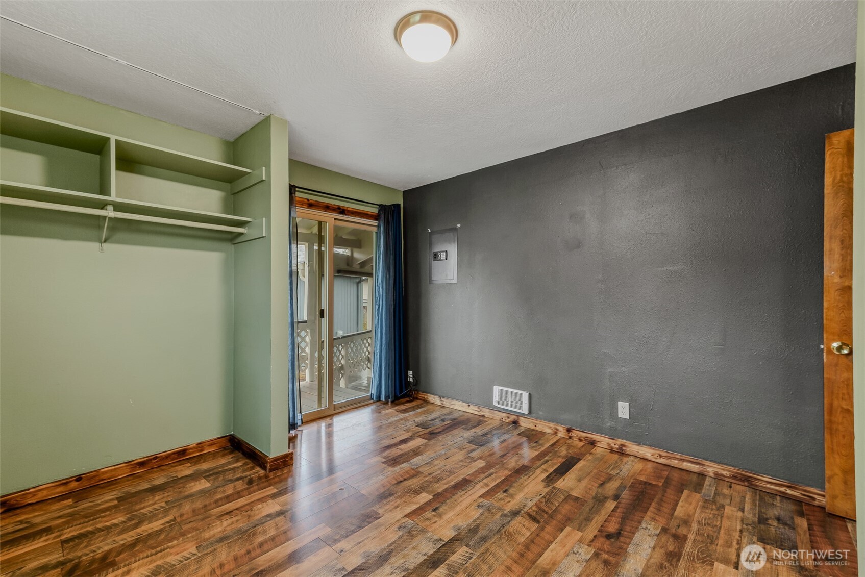 334 Roake Avenue Property Photo 28