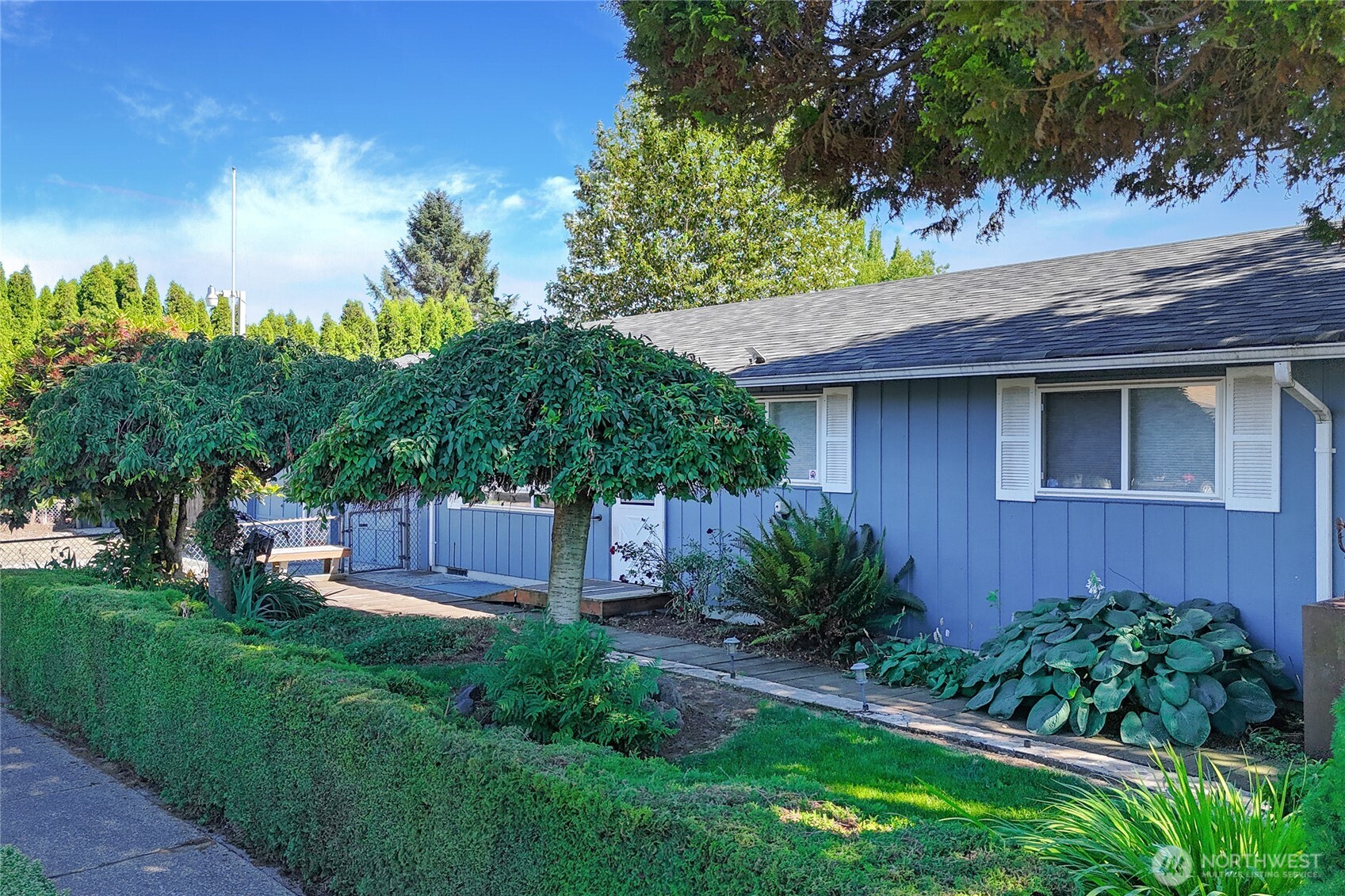1512 5th Avenue Property Photo 2