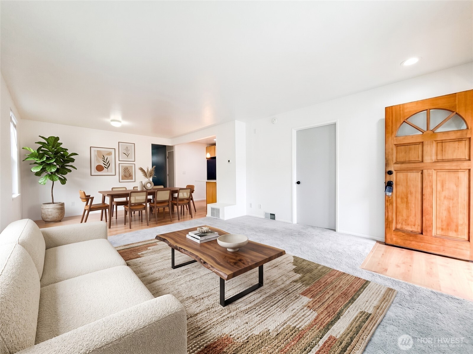 5521 Brooklyn Avenue Property Photo 3