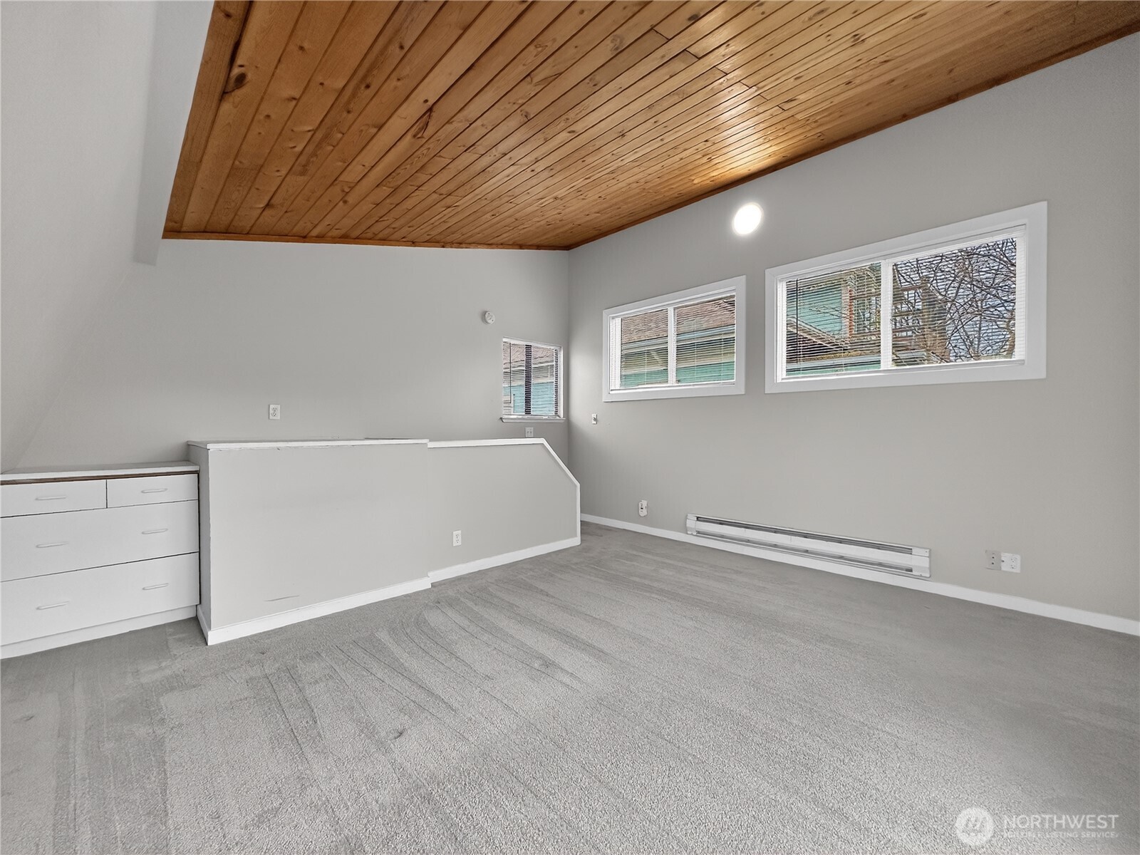 5521 Brooklyn Avenue Property Photo 27