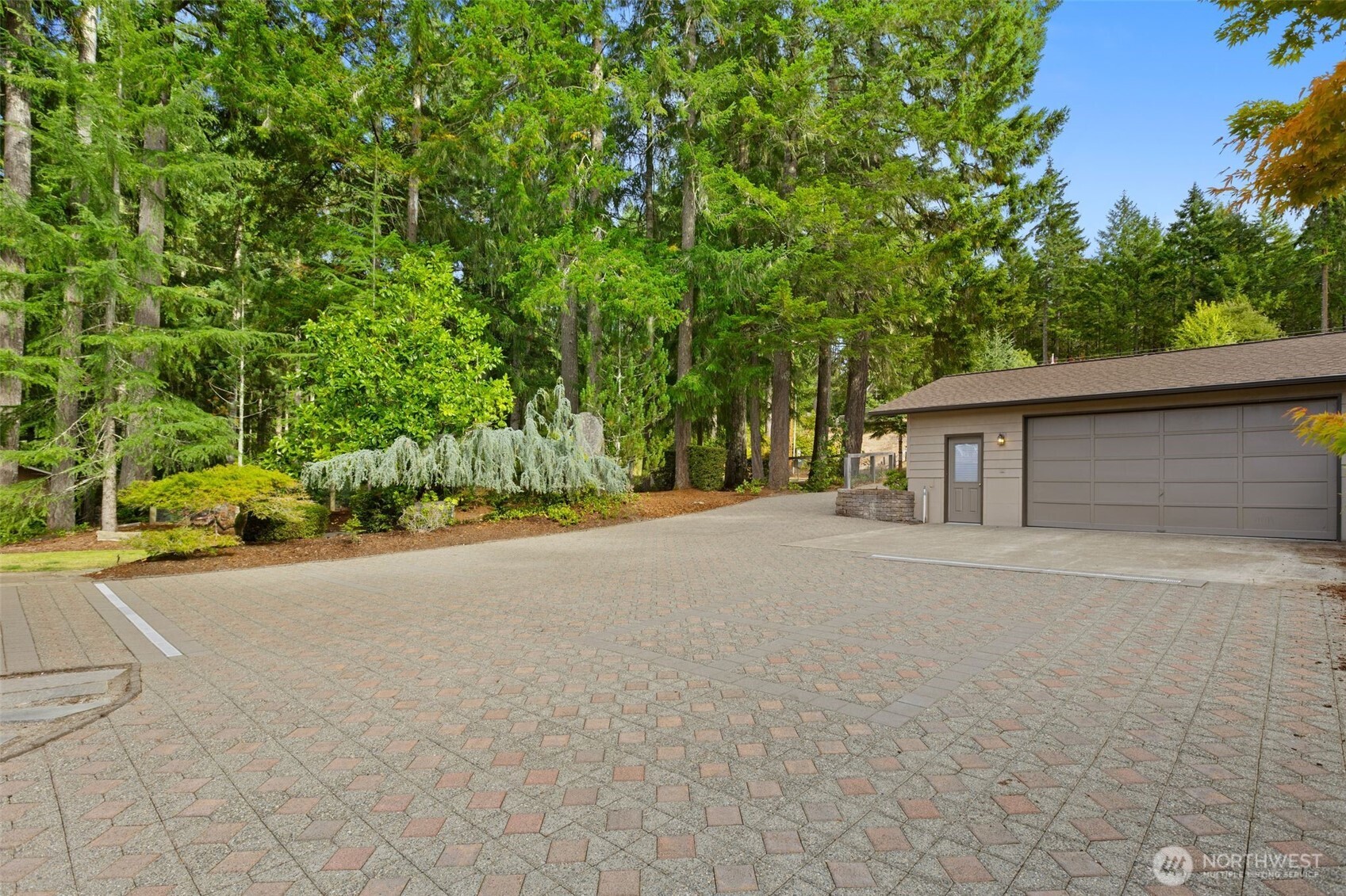 721 E Mason Lake Drive Property Photo 33