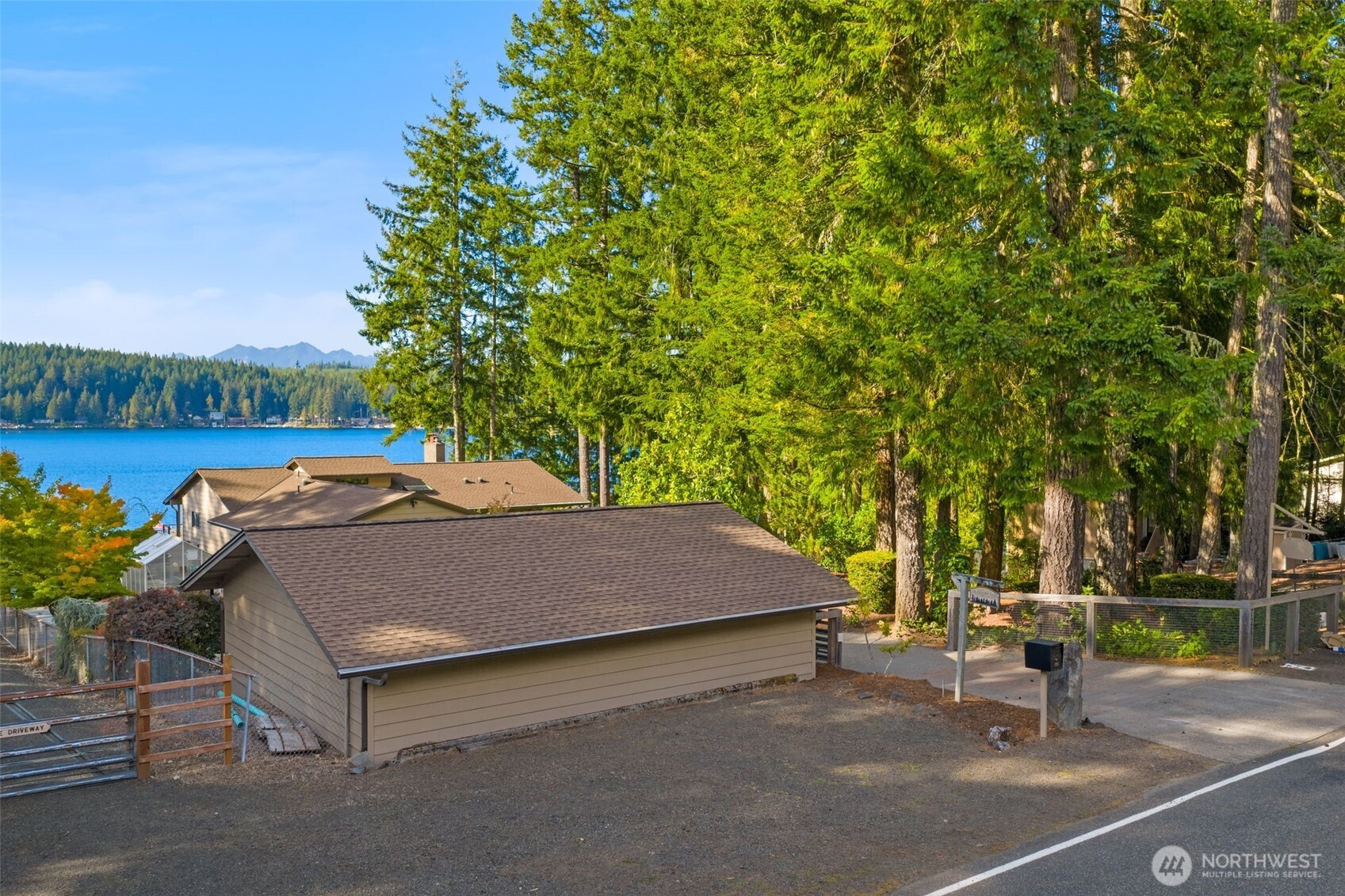 721 E Mason Lake Drive Property Photo 35