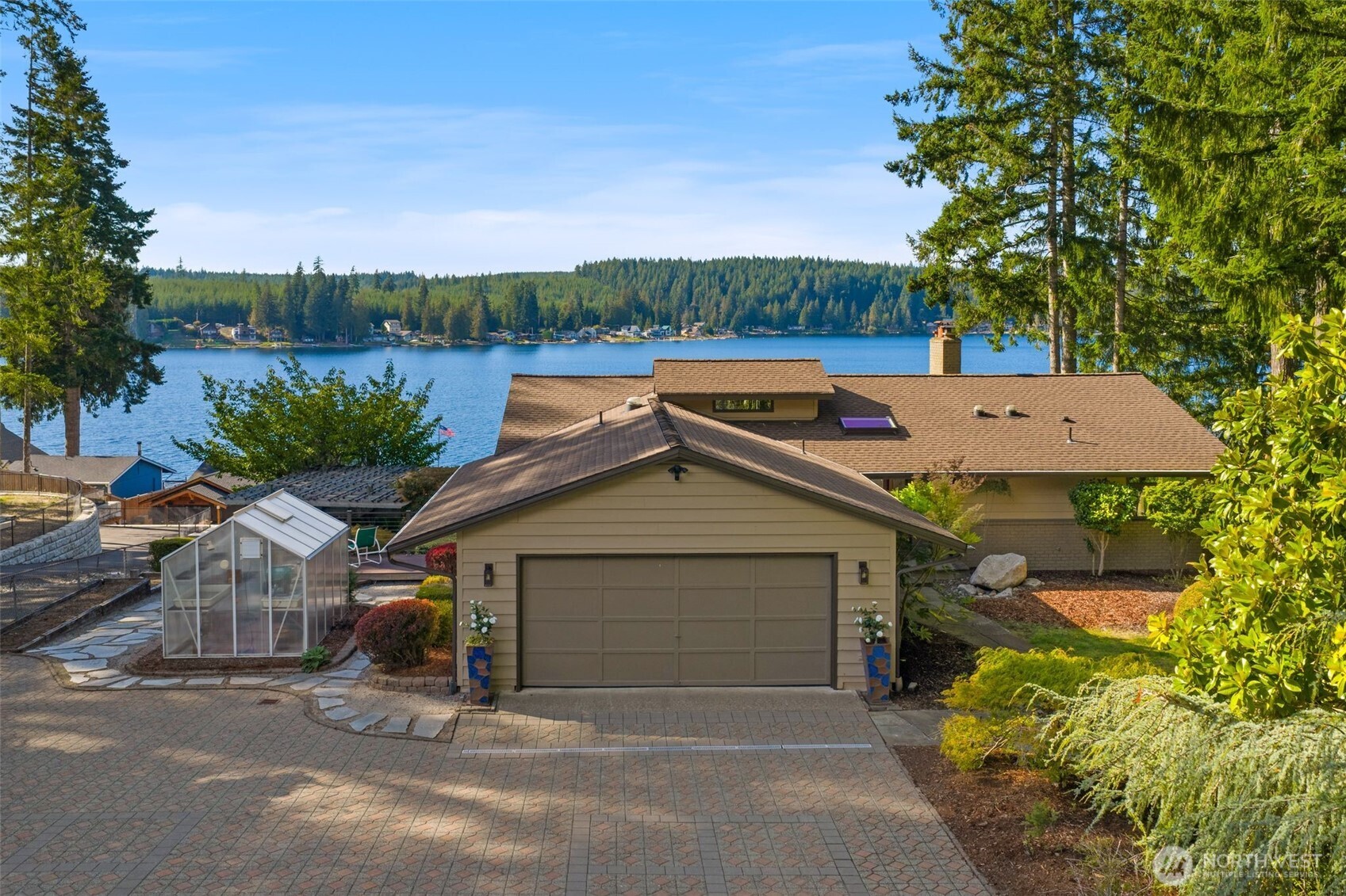 721 E Mason Lake Drive Property Photo 37