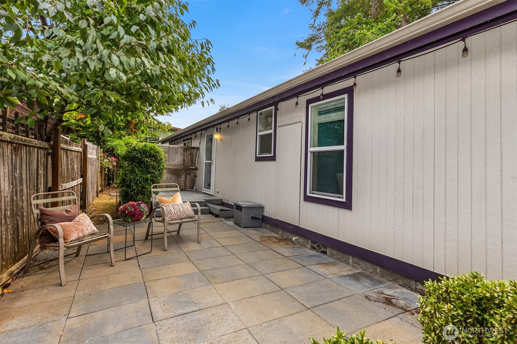 216 Madrona Way Property Photo 16