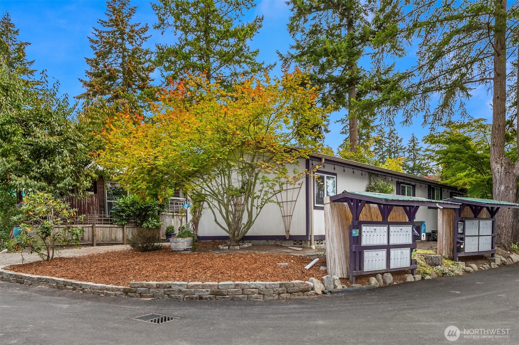 216 Madrona Way Property Photo 17