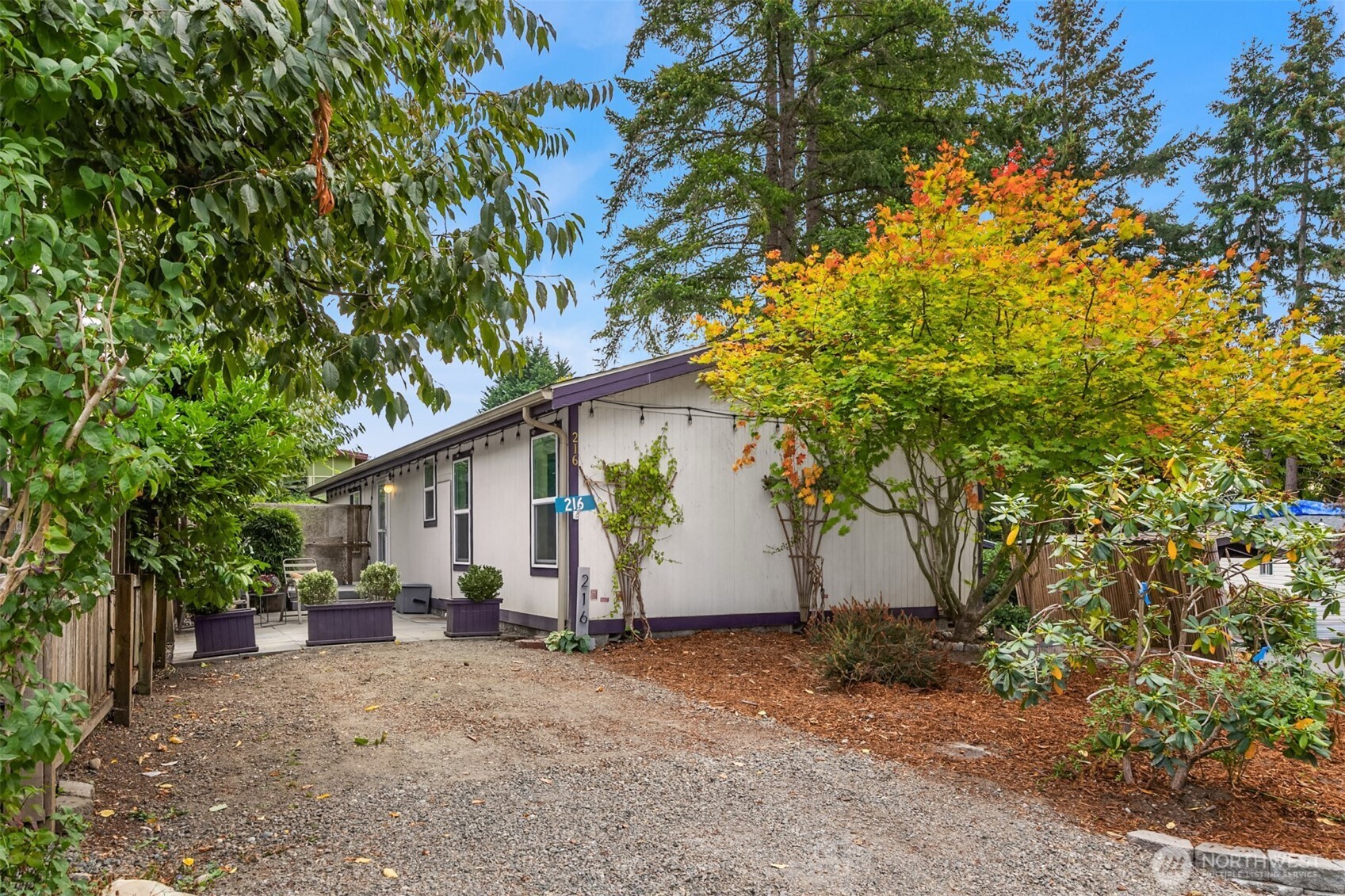 216 Madrona Way Property Photo 20
