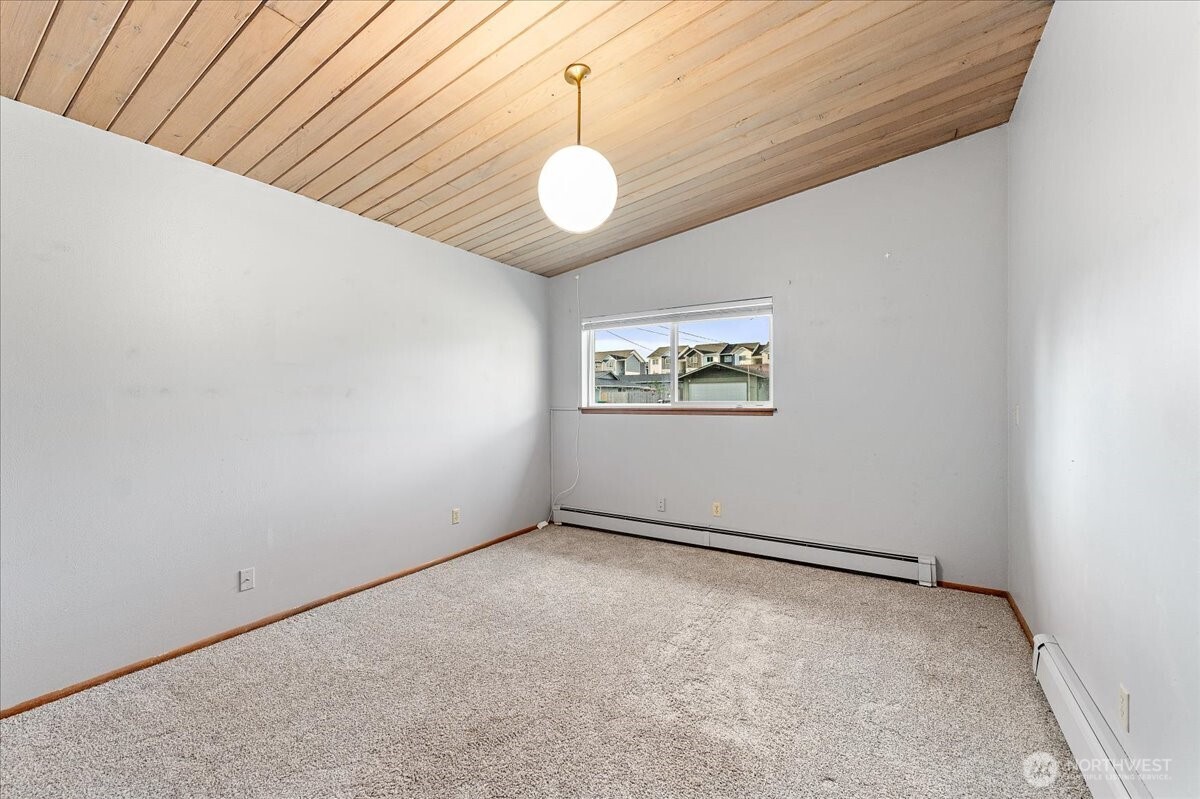 7717 Husky Way Property Photo 28