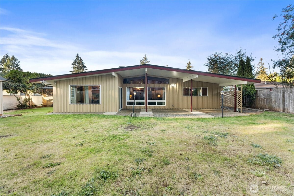 7717 Husky Way Property Photo 32