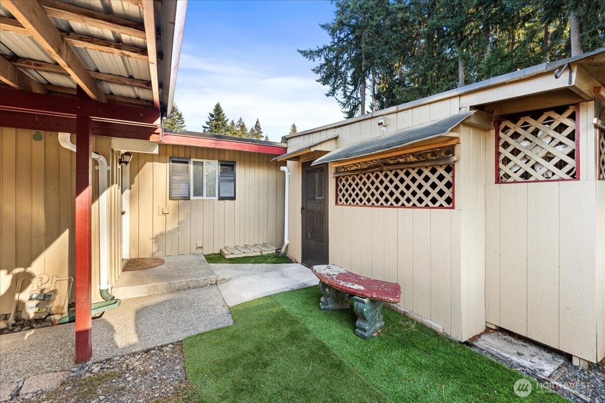 7717 Husky Way Property Photo 37