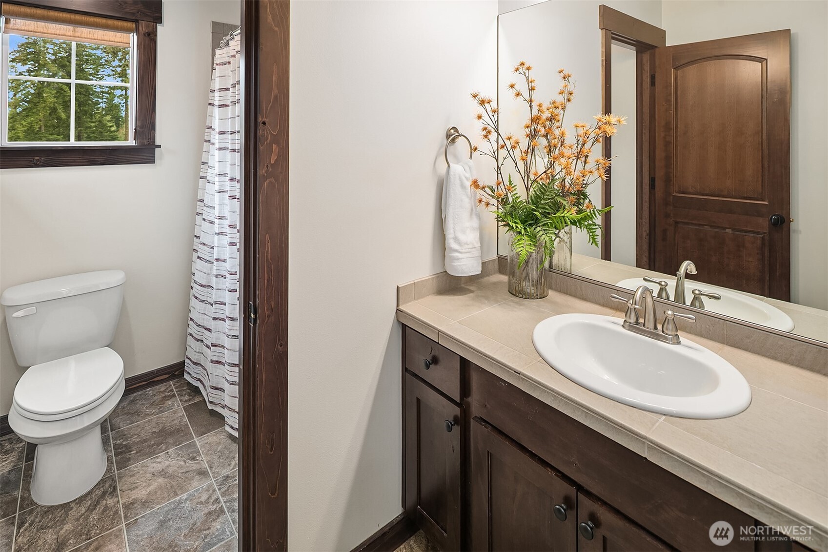 100 Black Nugget Lane Property Photo 21