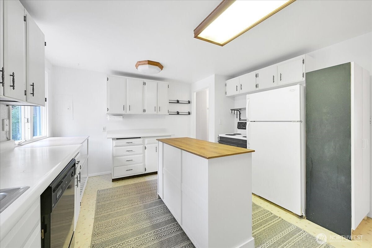 13111 Ashworth Avenue Property Photo 12
