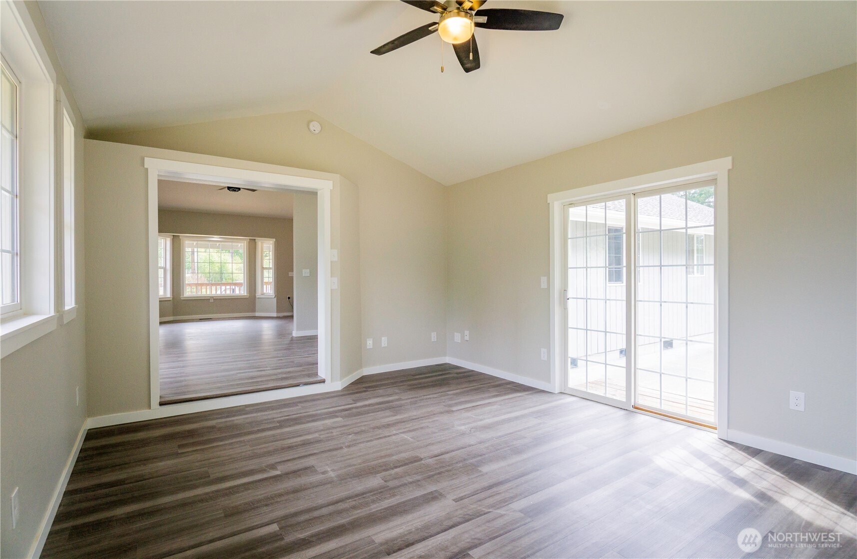 4520 Offut Lake Road Property Photo 15