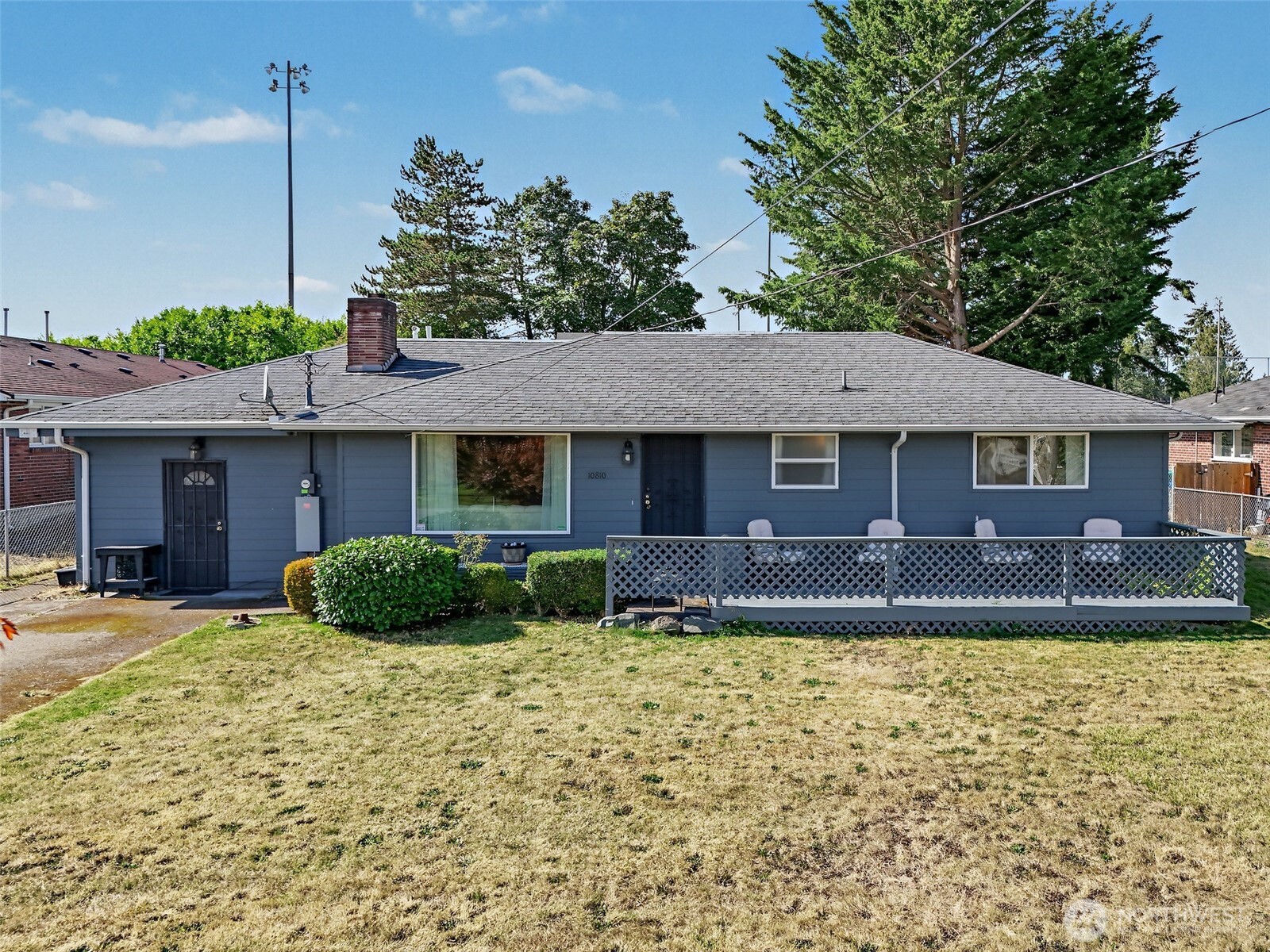 10810 59th Avenue Property Photo 1
