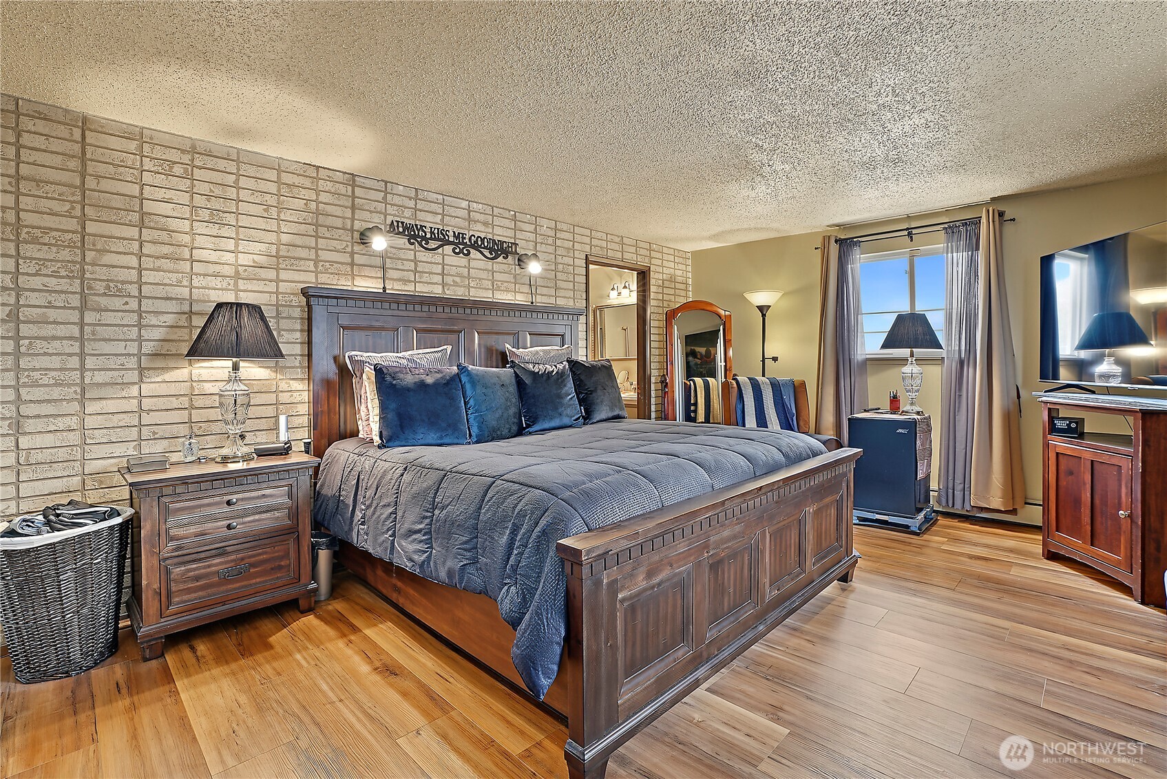 10810 59th Avenue Property Photo 17