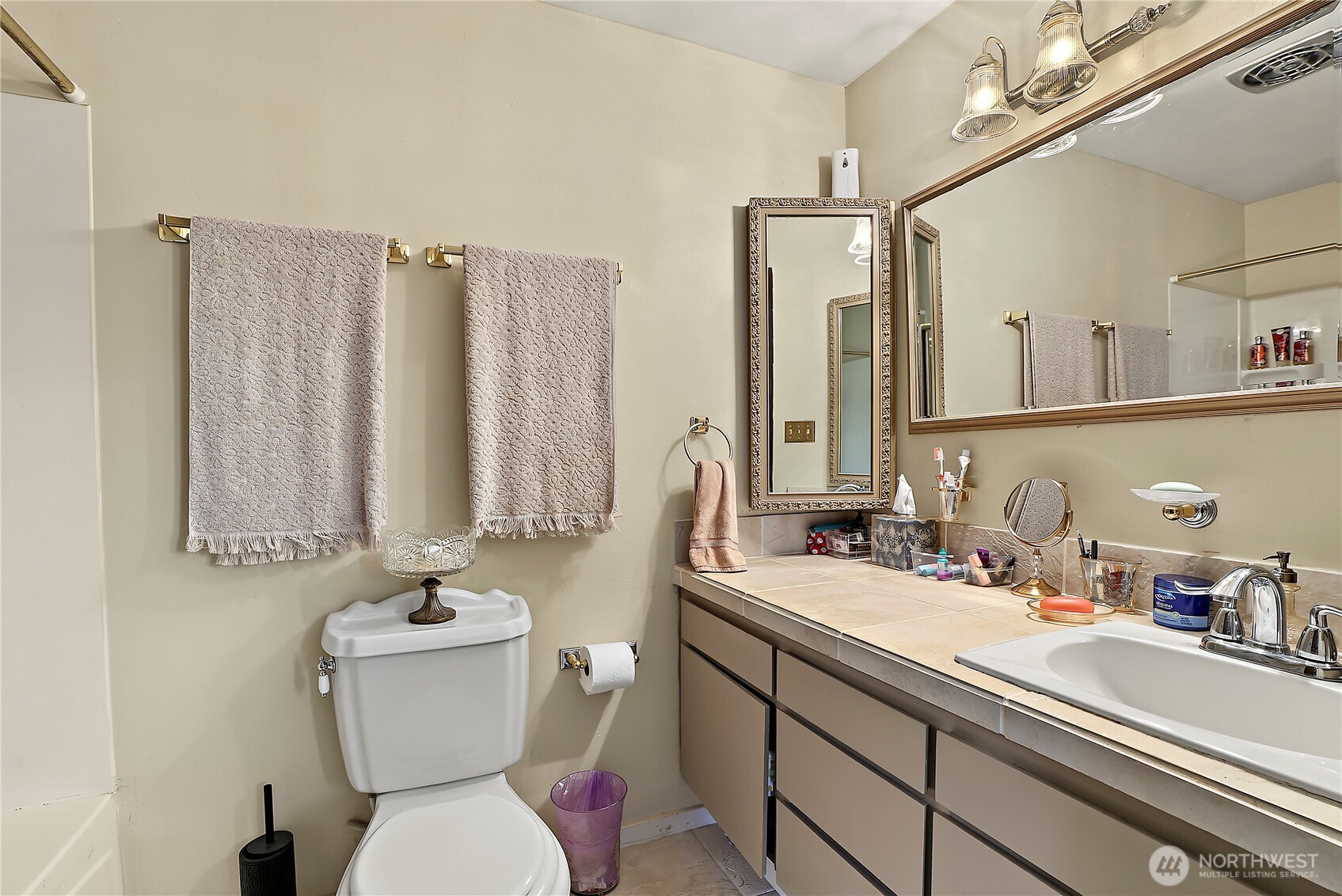 10810 59th Avenue Property Photo 18