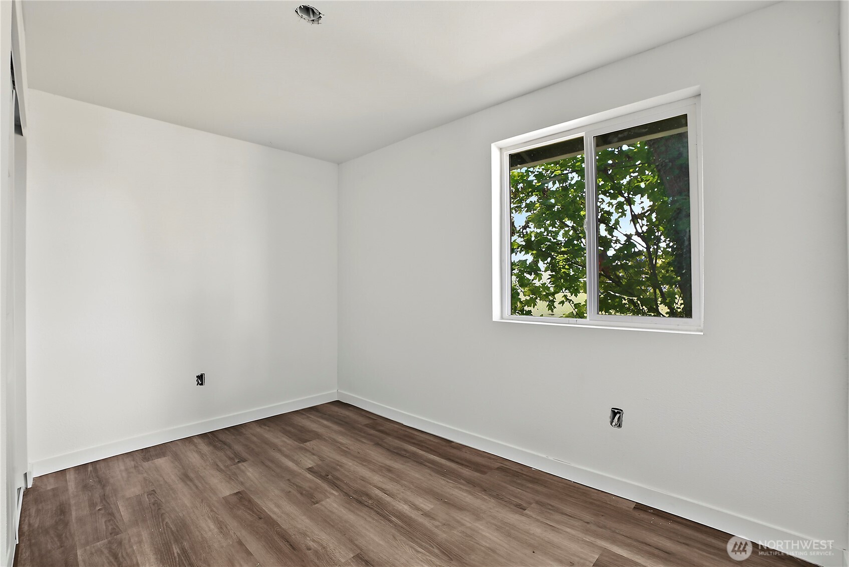 10810 59th Avenue Property Photo 31