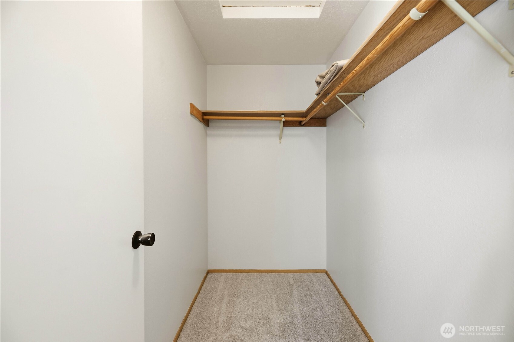 108 Mountain View Street Property Photo 15