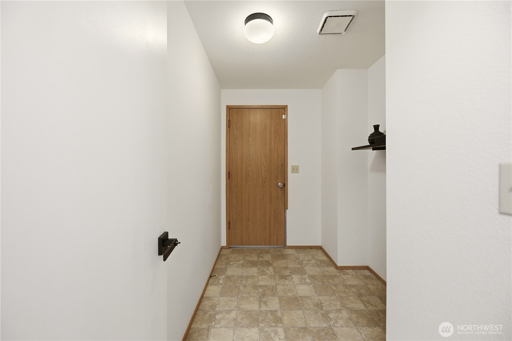 108 Mountain View Street Property Photo 20