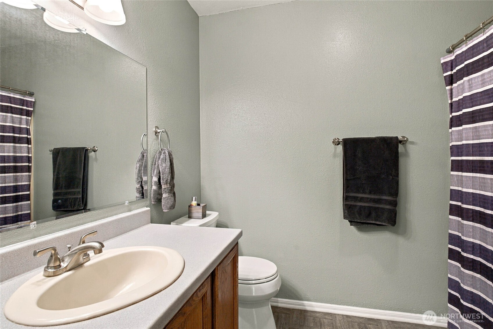 529 Ash Street Property Photo 18
