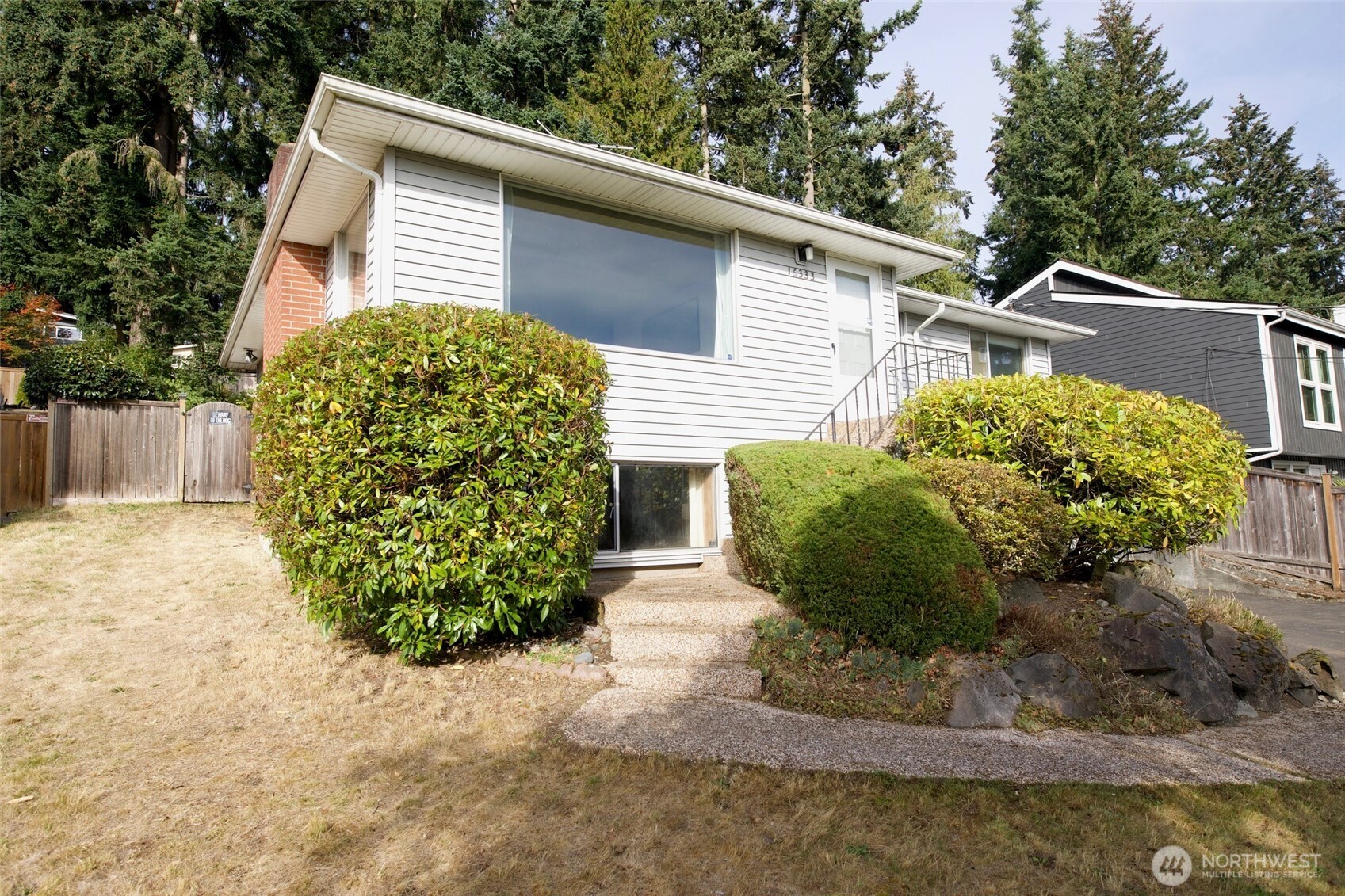 16333 Densmore Avenue Property Photo 1